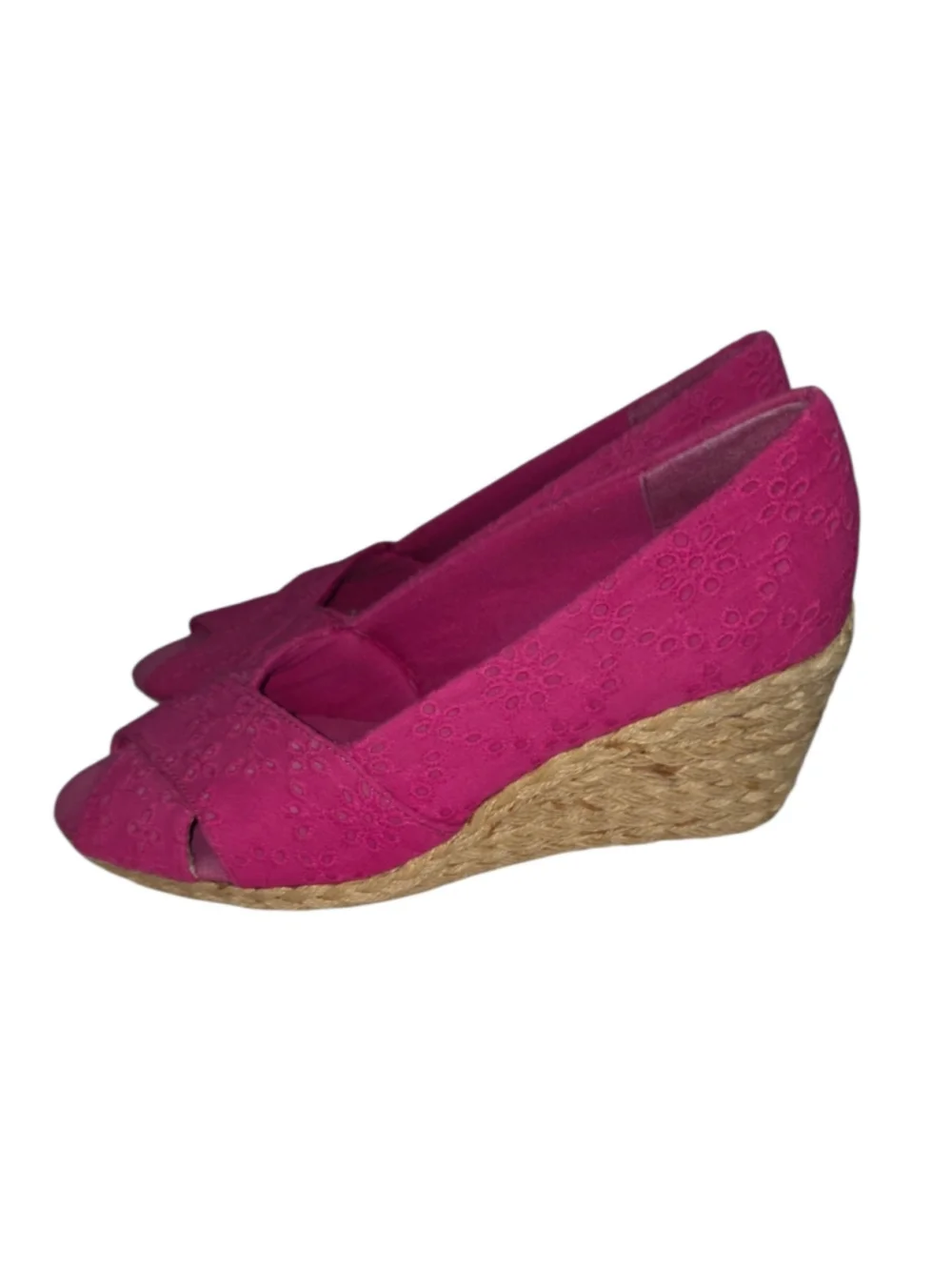 Women's size 9.5 Chaps Dakoda Pink Eyelet Espadrille Wedge Sandals